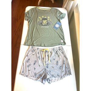NWT Life Is Good Women's Pajama Set Sz M Short Sleeves Shorts Fireflies BNWT